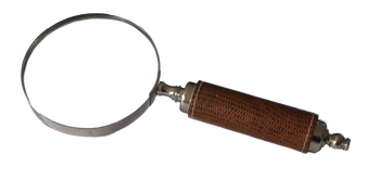 Magnifying lens photo with alligator handle